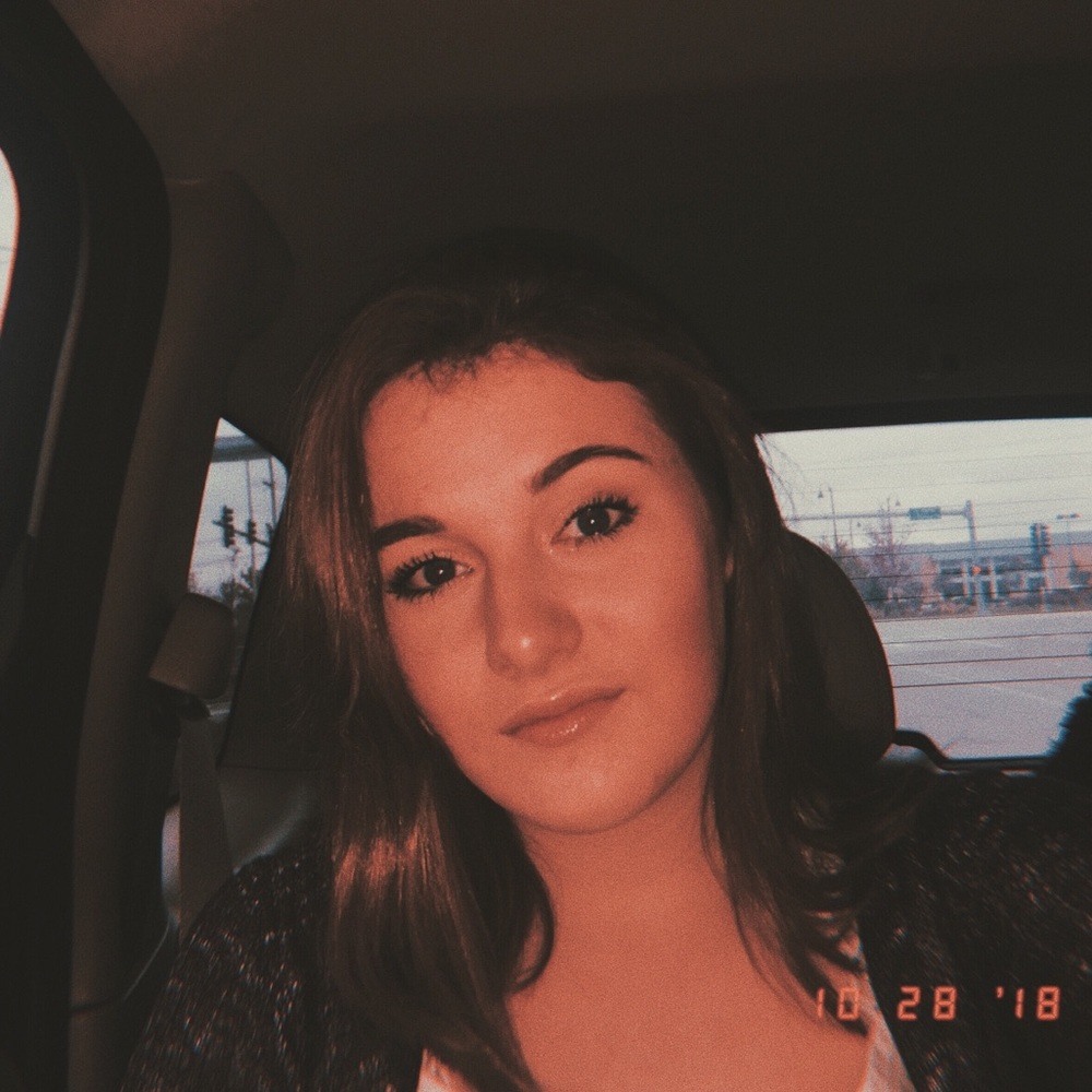 Meet your Posher, Genevieve